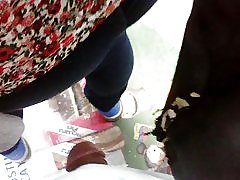 Encoxada به milf شلوار جین با موضوع