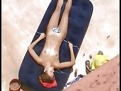 بیکینی پایین اوه