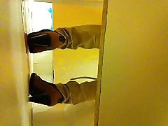 جاسوسی توالت 1
